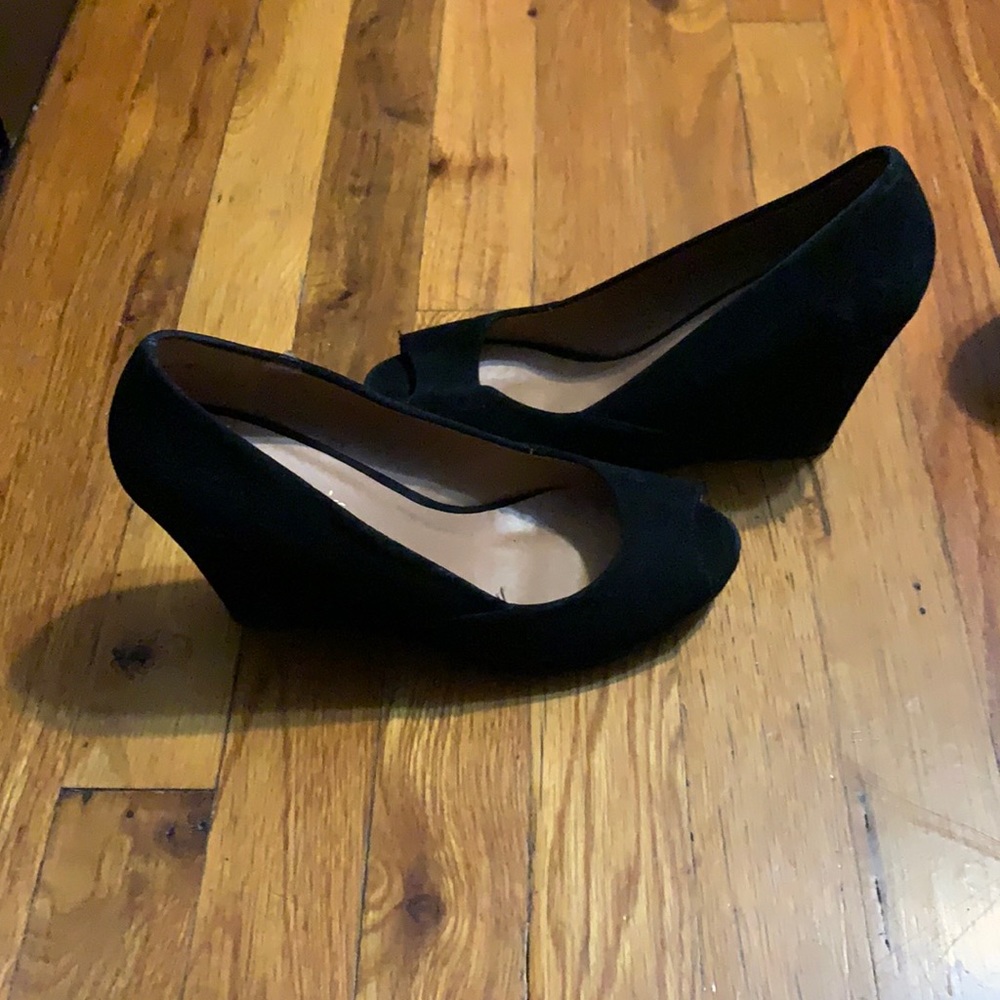 Open toe wedges